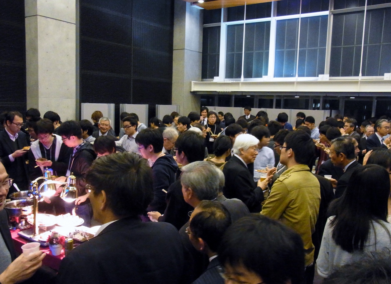 懇親会の様子2